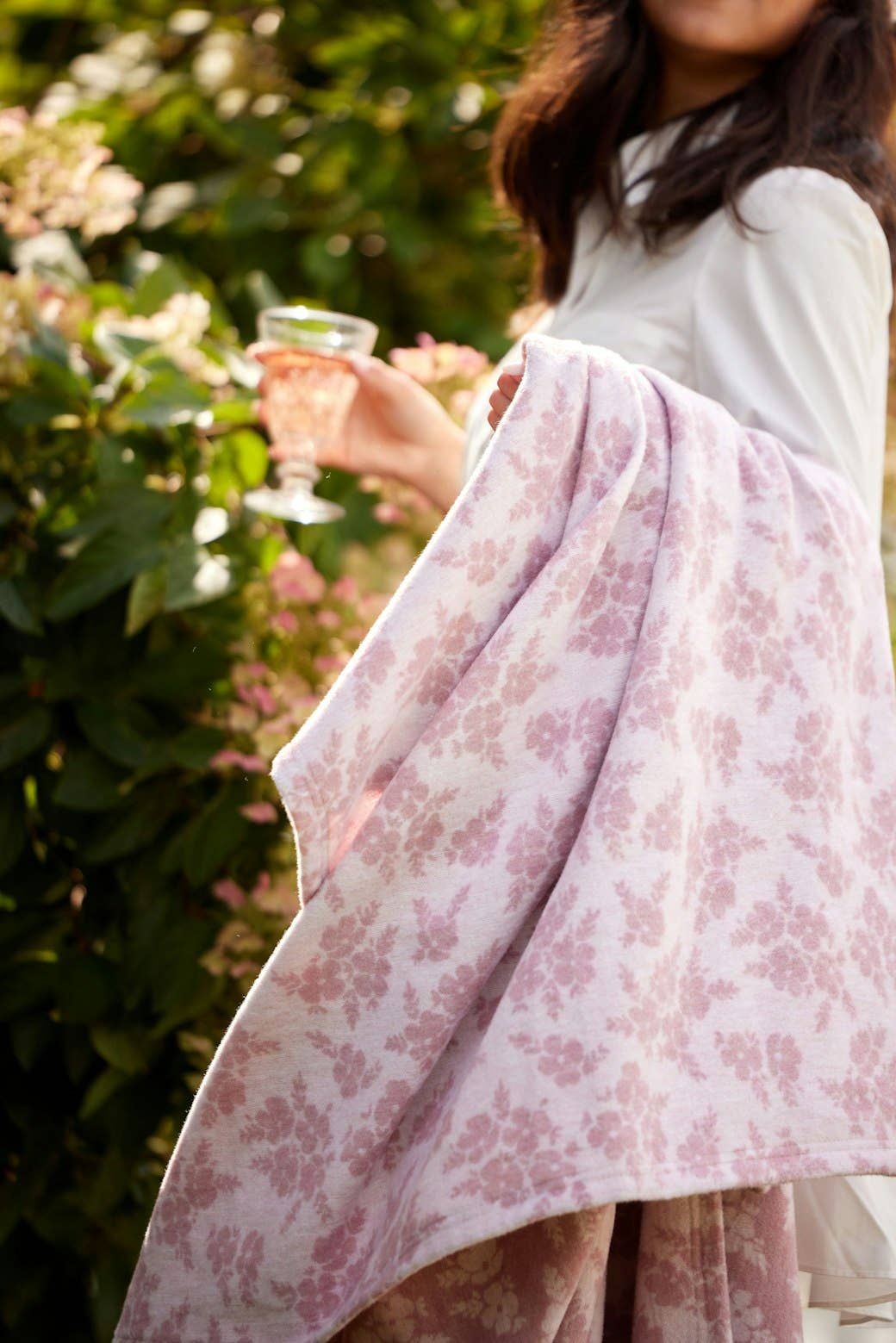The Lightweight Blanket - Ditsy Floral