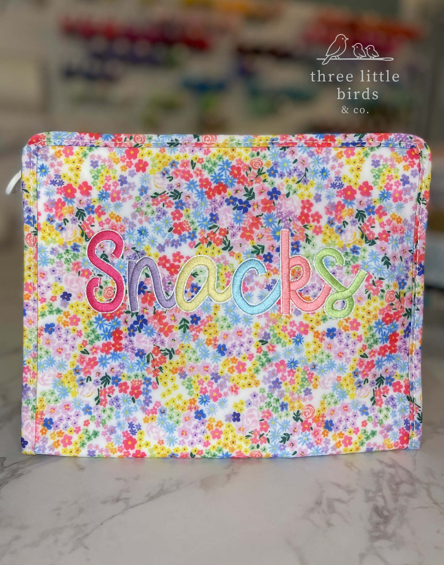 "Snacks" Meadow Floral Large TRVL Roadie